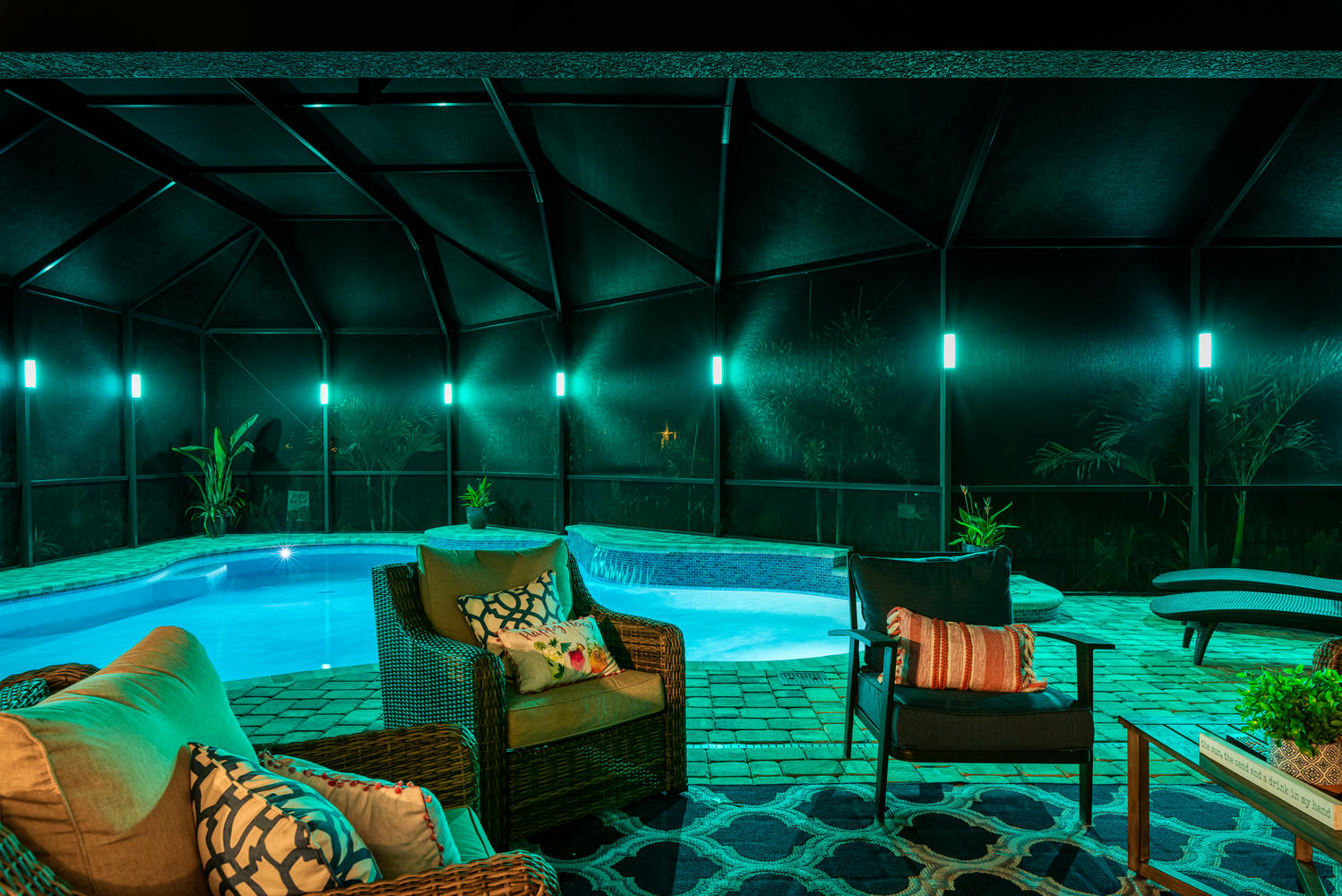 comfort pool light