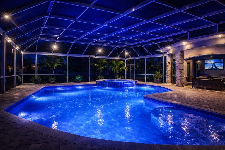 Pool Cage Lighting Cost in Florida: What to Expect & How to Budget